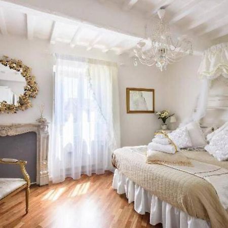 Appartamento Incantevole Nel Centro Di Arezzo Kültér fotó